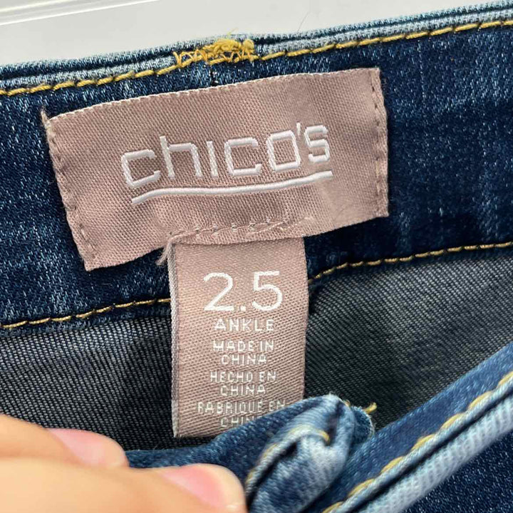 Size L/XL Chico's Blue Denim Jeans