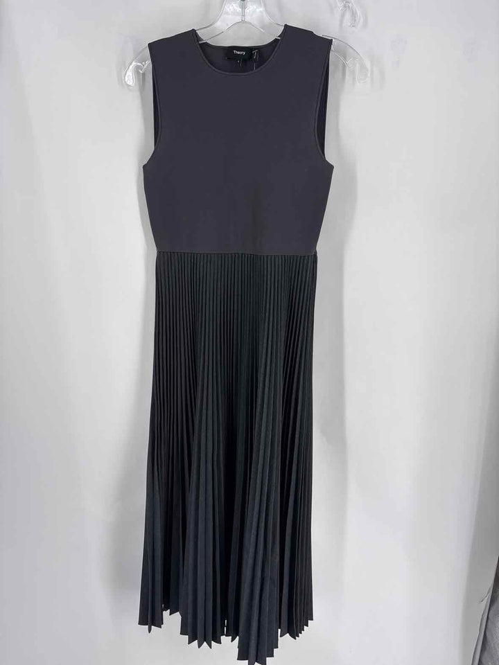 Size S THEORY Gray Dress