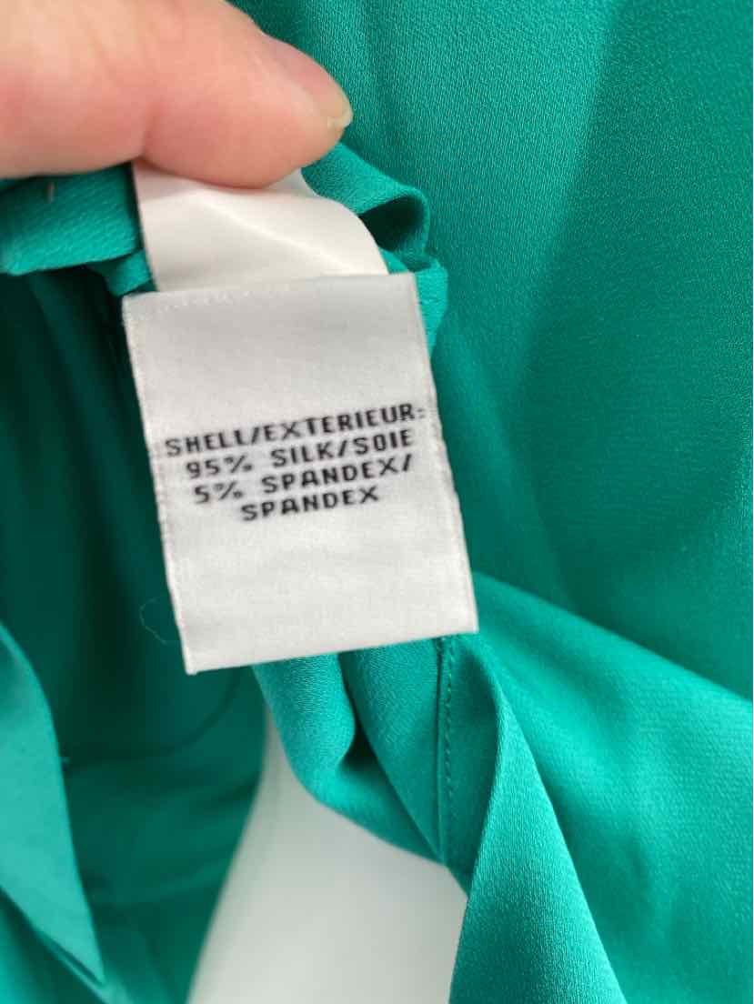 Size 2 DIANE VON FURSTENBERG Green Shirt