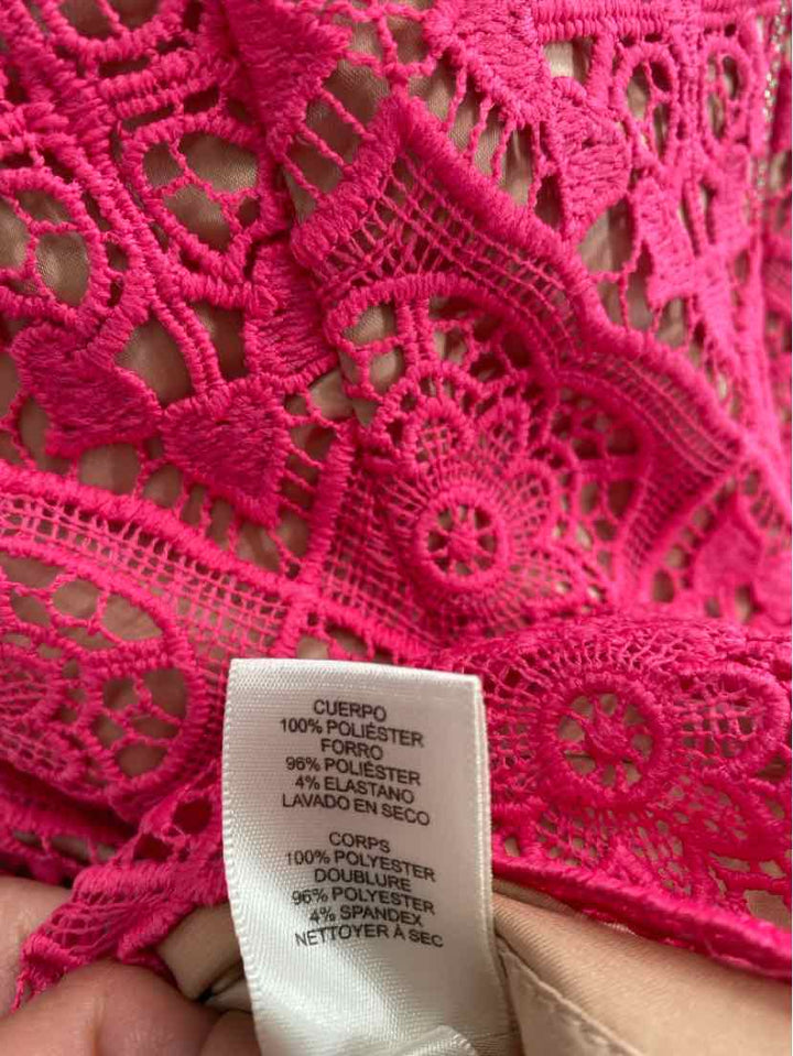 Size 4P ELIZA J Pink Dress