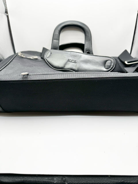TUMI Purse