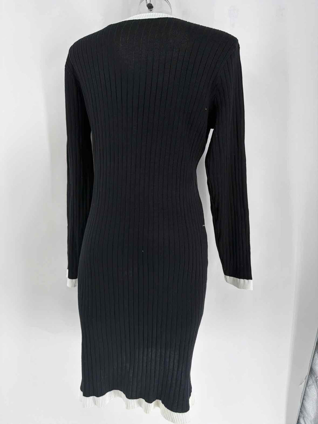 Size M/L FASHION NOVA Black Dress