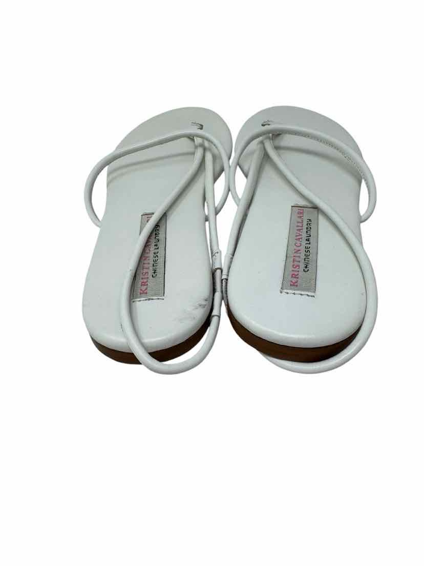Shoe Size 9 CHINESE LAUNDRY White Sandals