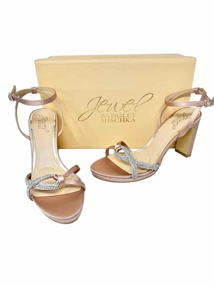 Shoe Size 8 Badgley Mischka Pink Sandals