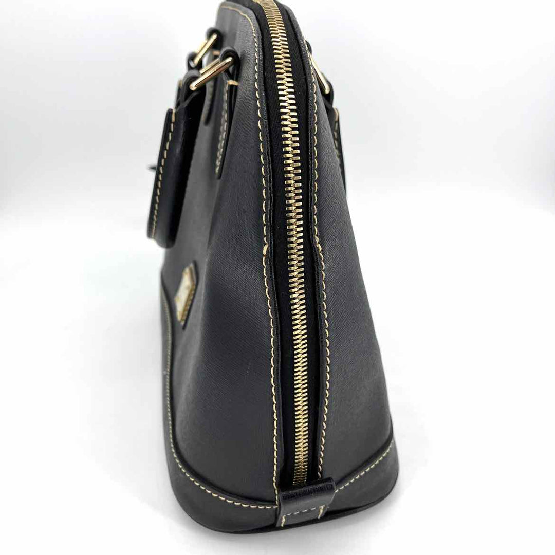 Dooney & Bourke Purse