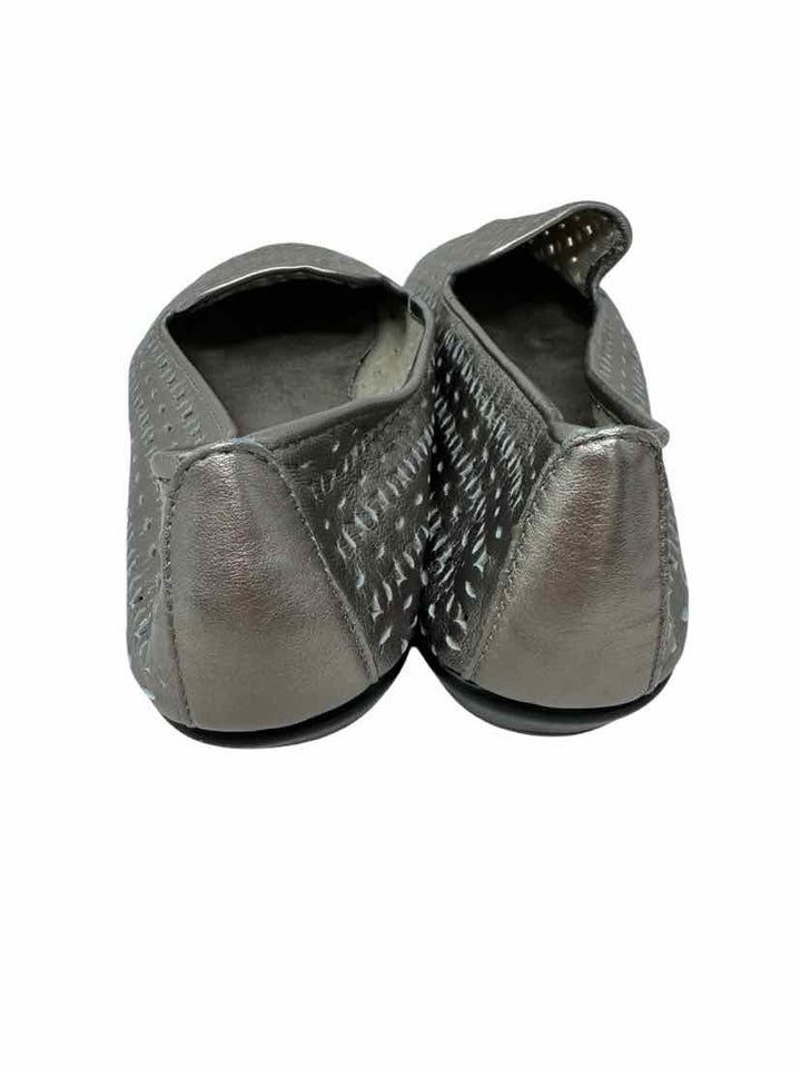 Shoe Size 8 AEROSOLES Silver Leather Flats