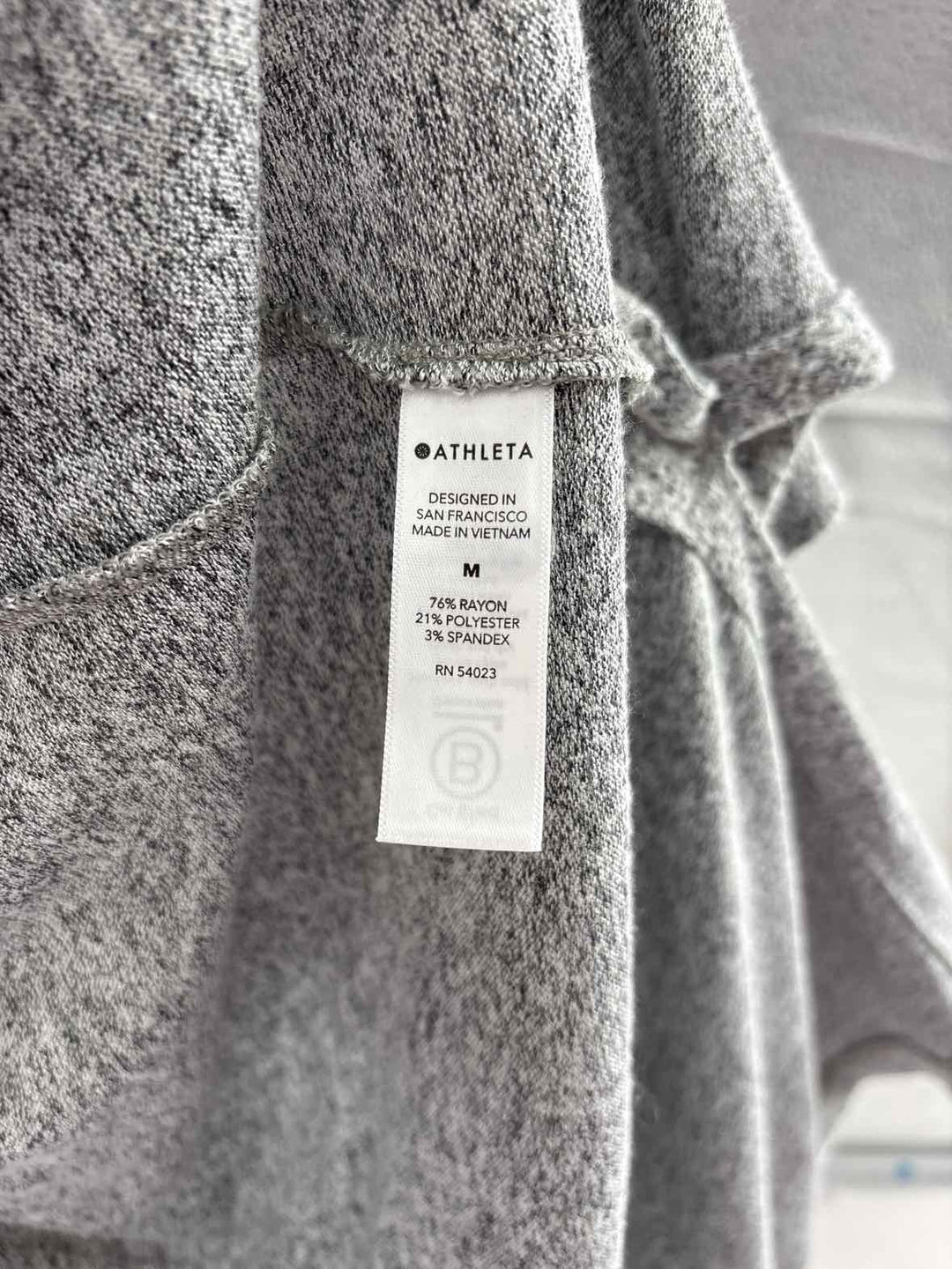 Size M Athleta Gray Sweater