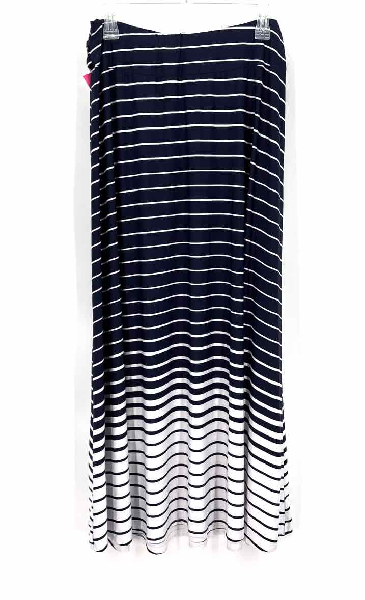 Size L Navy Skirt