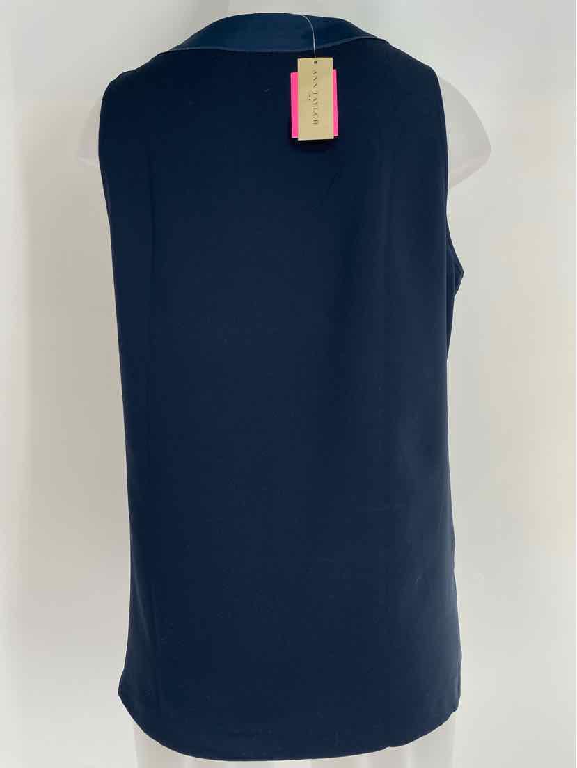 Size M Ann Taylor Navy Shirt