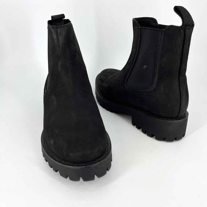 Shoe Size 6 Black Boots