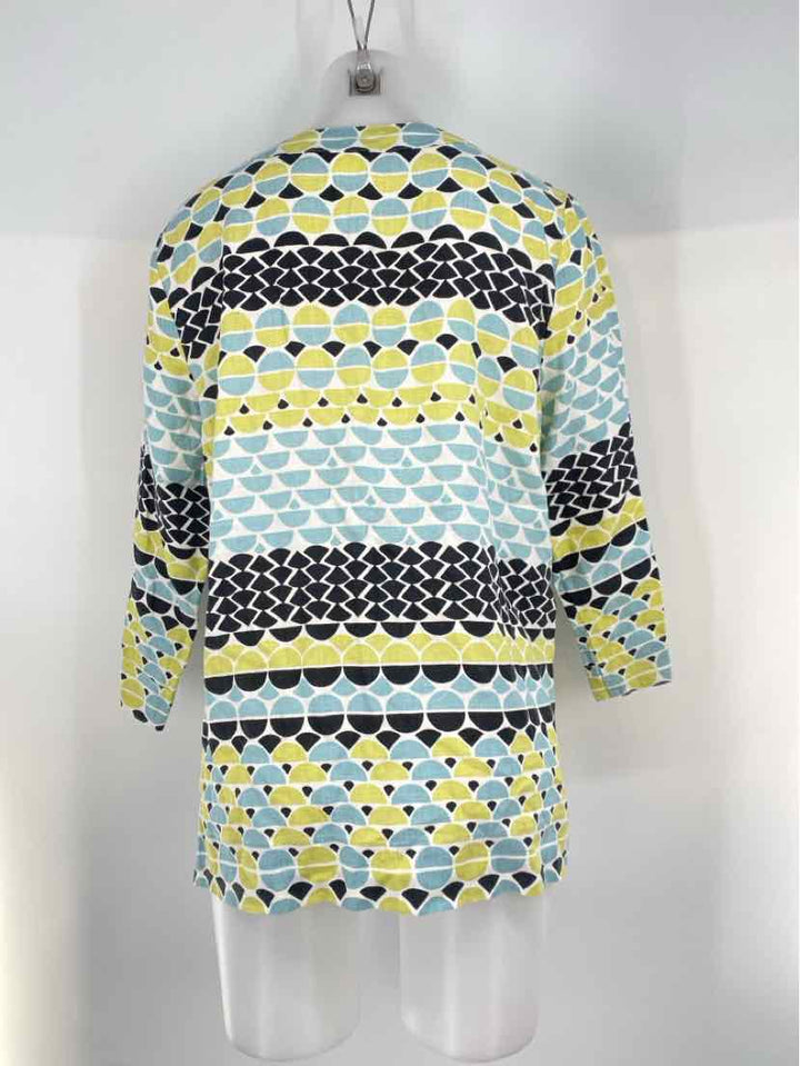 Size L Multi-Color Shirt