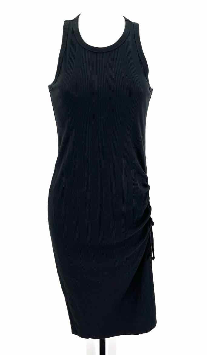 Size M AERIE Black Dress