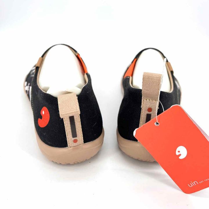 Shoe Size 7 Black Flats
