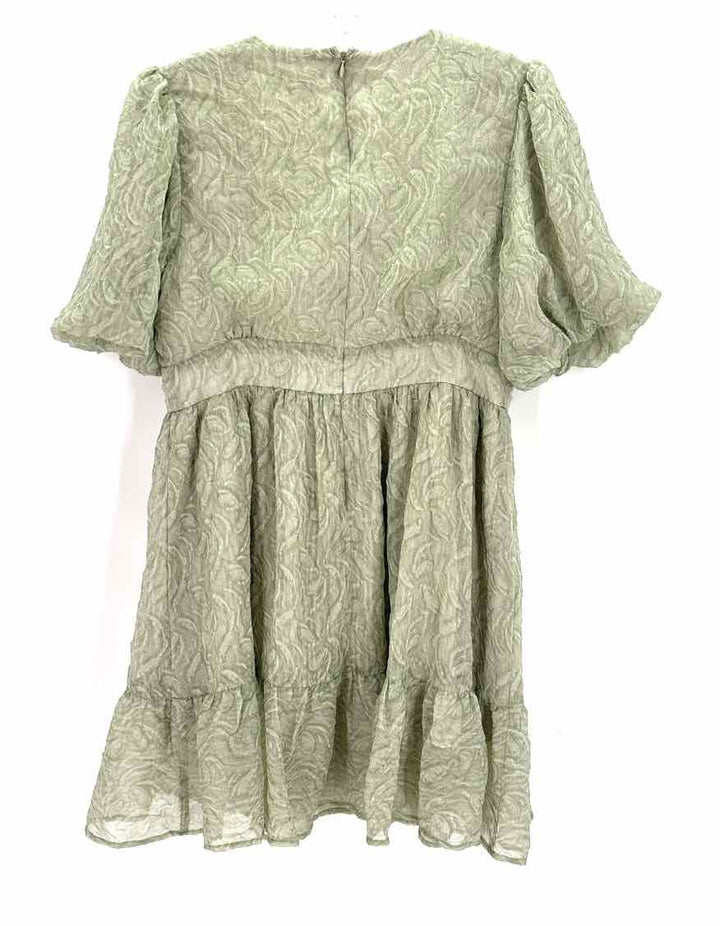 Size L LULUS Sage Dress
