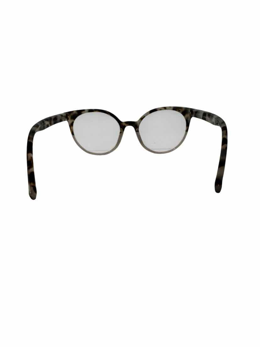 PEEPERS Sunglasses