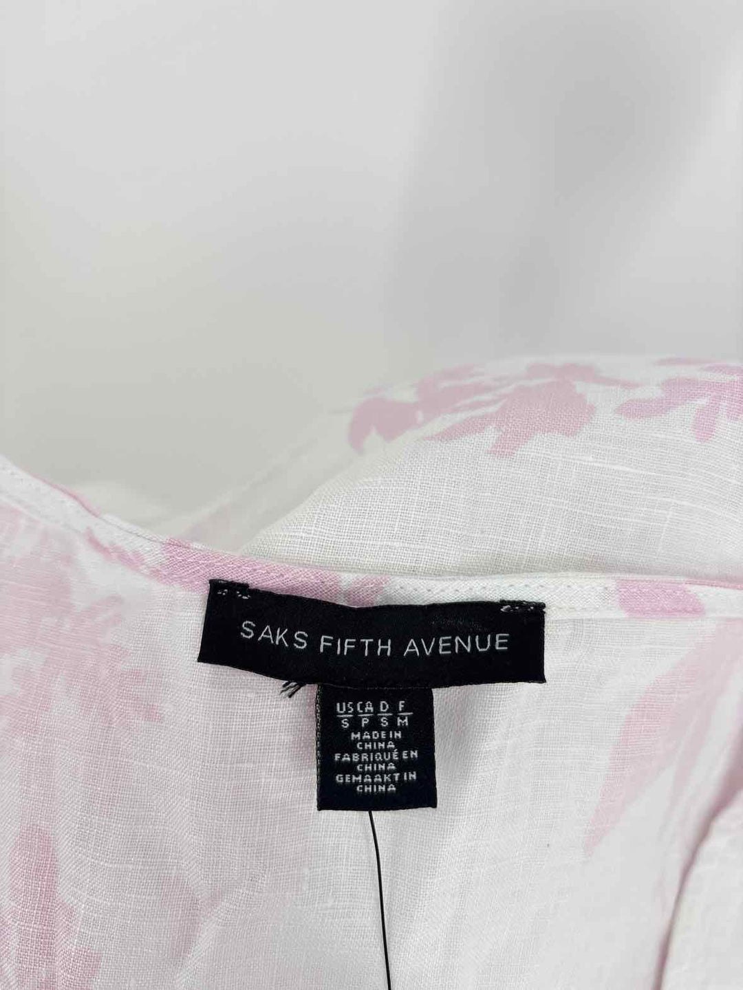Size S SAKS FIFTH AVENUE PINK PRINT Shirt