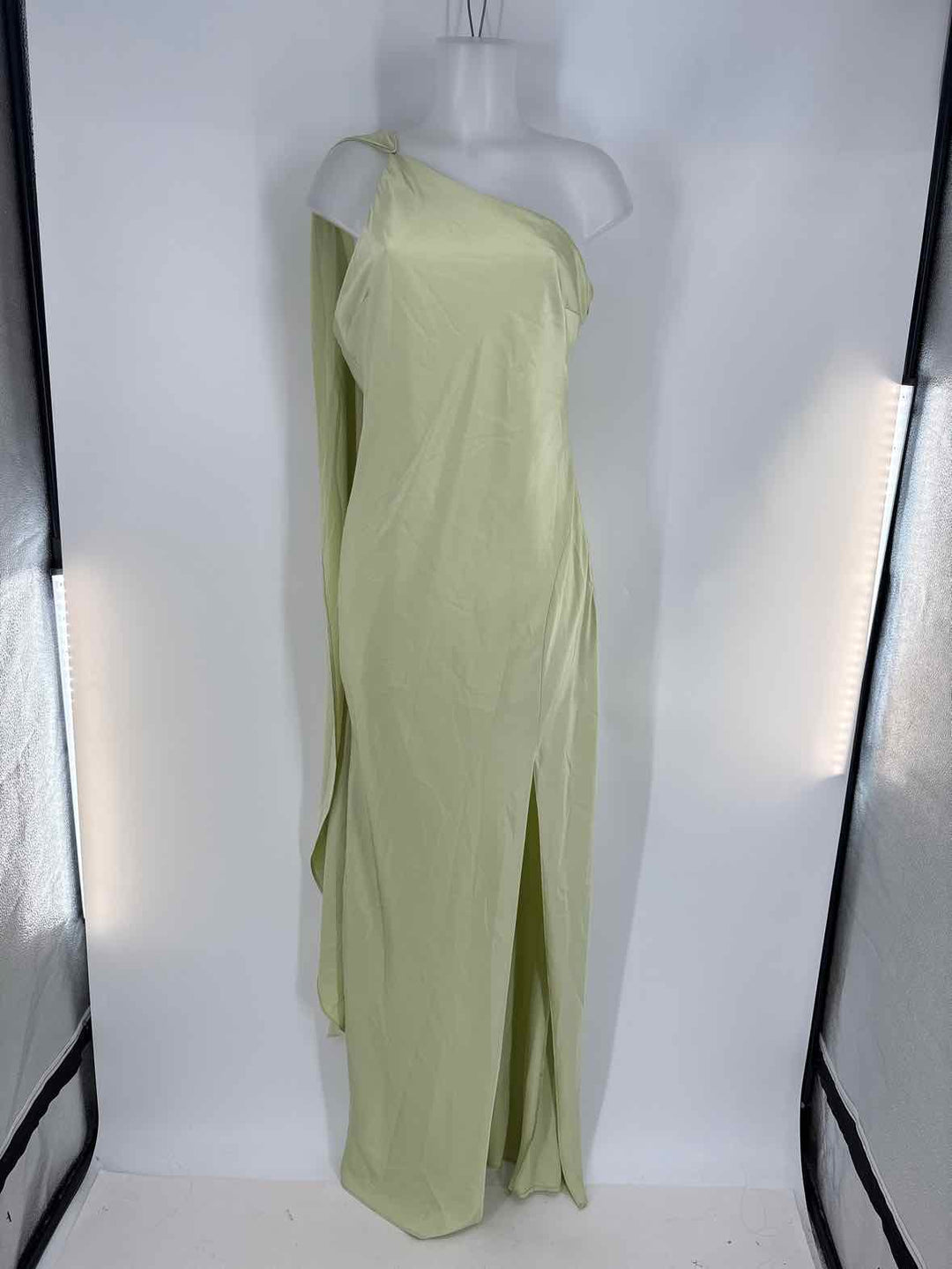 Size L Green Dress