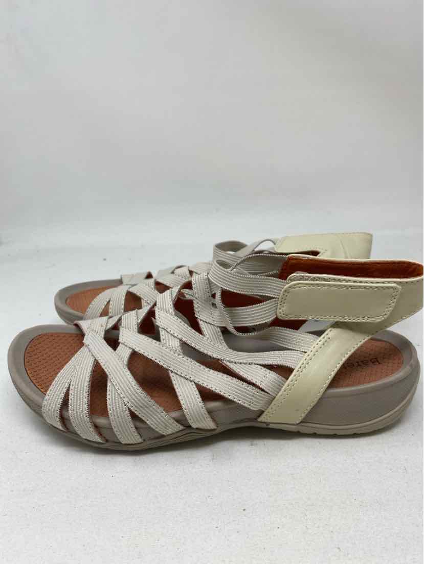 Shoe Size 7 Cream Sandals