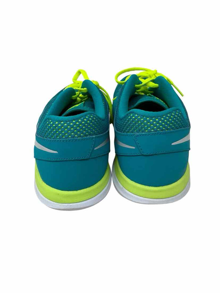 Shoe Size 9.5 Nike Teal Sneakers