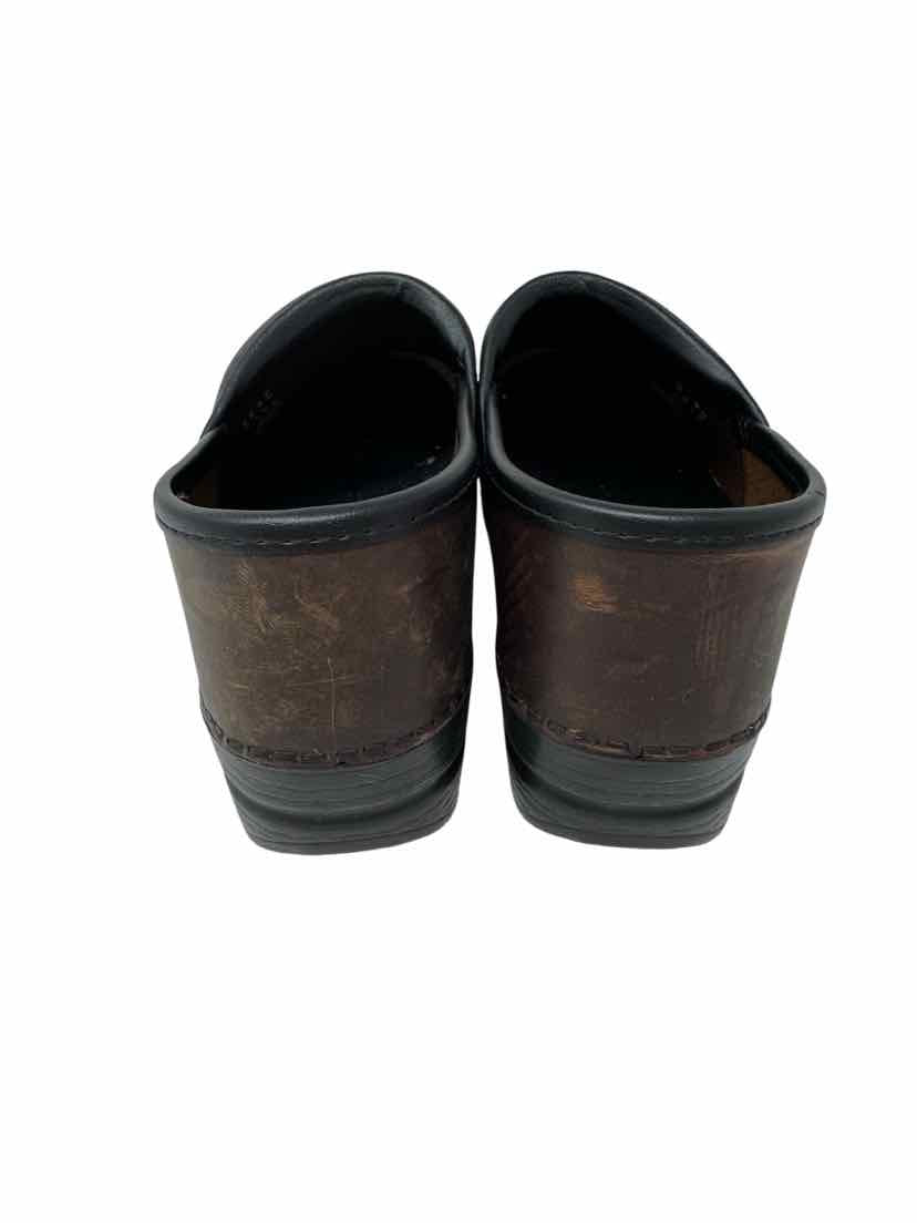 Shoe Size 39 DANSKO Brown Leather Mules
