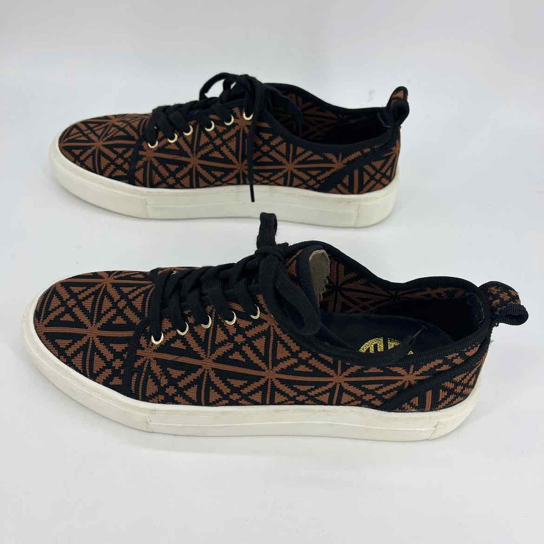 Shoe Size 8.5 ANTONIO MELANI Brown Knit Sneakers