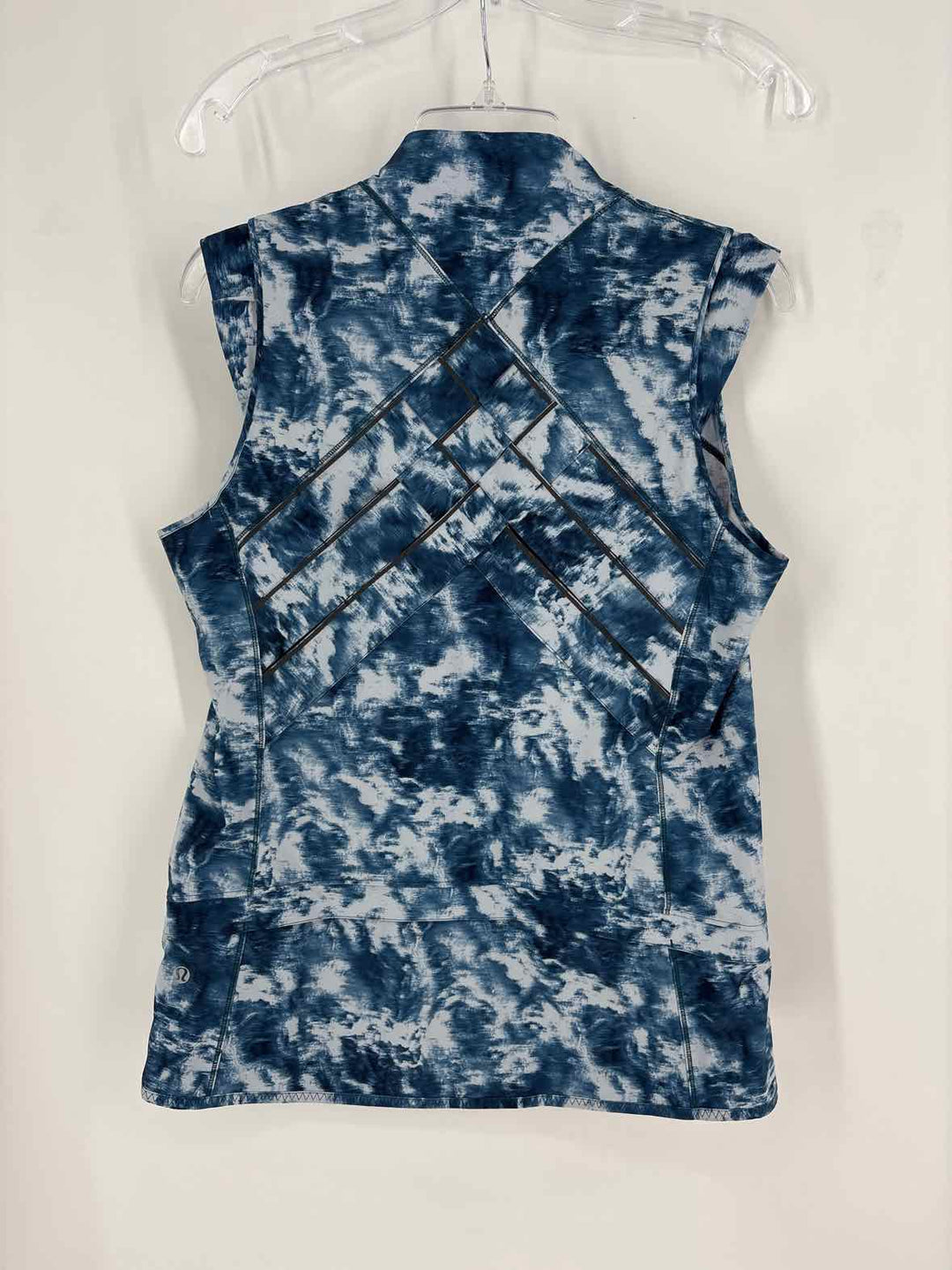 Size M Lululemon Blue Print Jacket