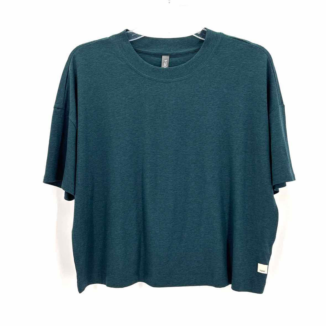 Size M VUORI Teal Shirt
