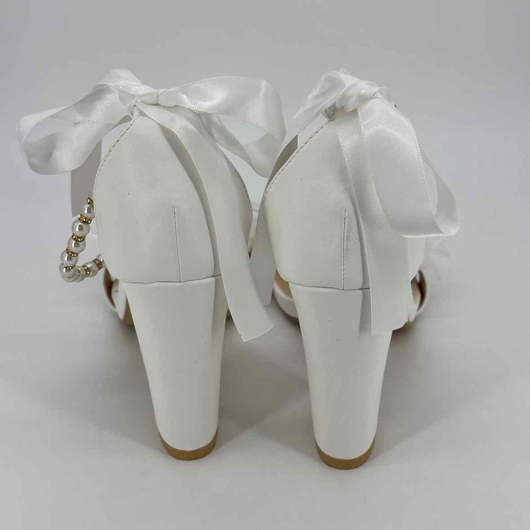 Shoe Size 39 White Satin Heels