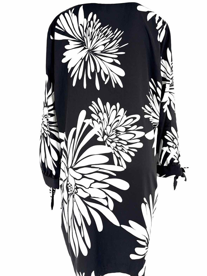 Size XL TRINA TURK Black/White Dress