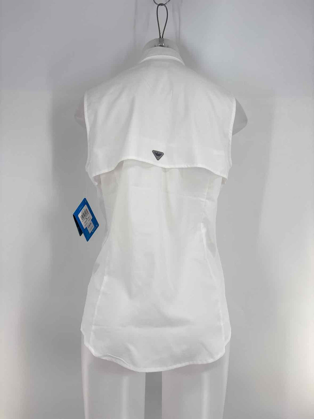 Size M Columbia White Shirt
