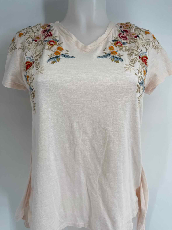 Size XS sundance Pink Shirt