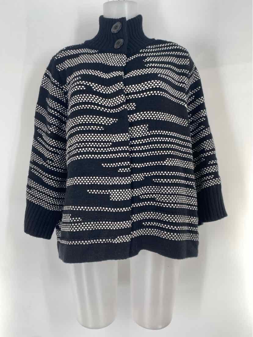 Size L Chico's Black/White Sweater
