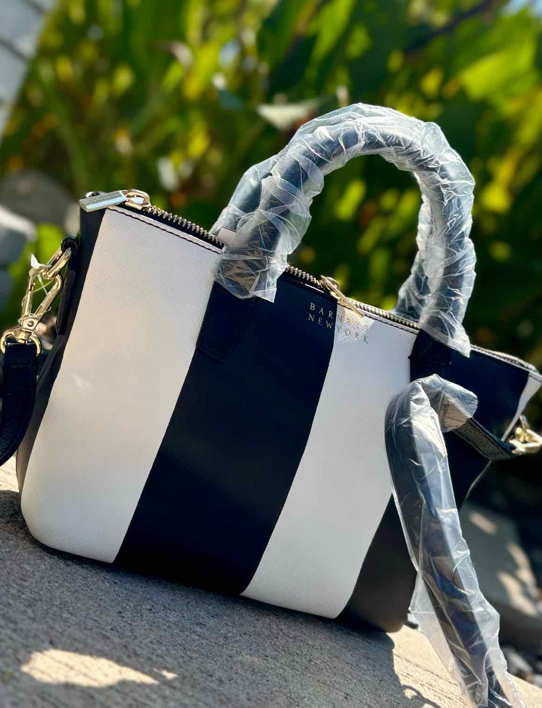 BARNEYS Purse