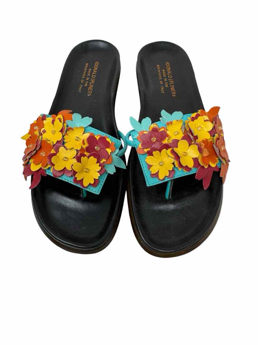 Shoe Size 8.5 DONALD PLINER Multi-Color Sandals