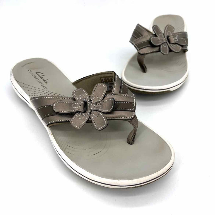 Shoe Size 8 CLARKS Silver Sandals