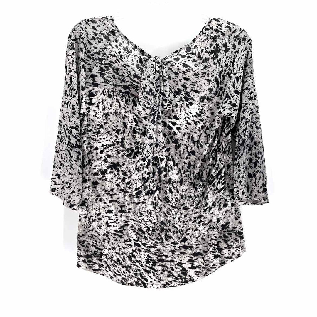 Size M Ann Taylor Black/White Shirt