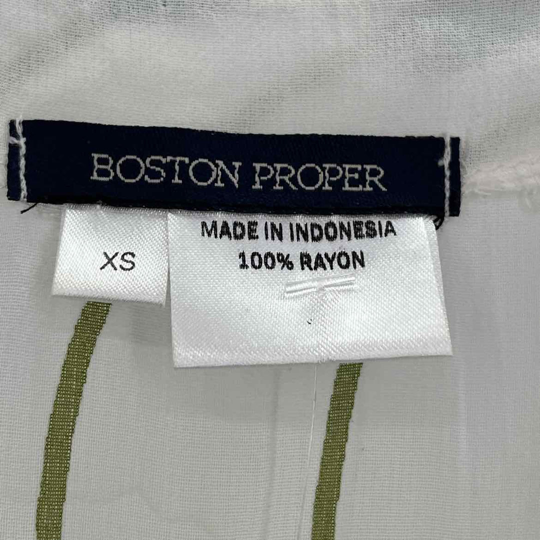 Size XS BOSTON PROPER Green Print Shirt