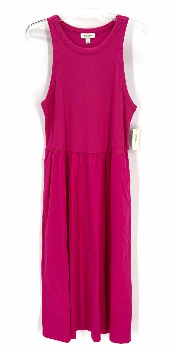 Size L ON 34TH Magenta Dress