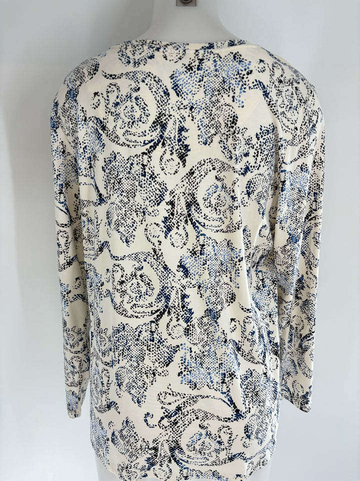Size L Chico's Blue Shirt
