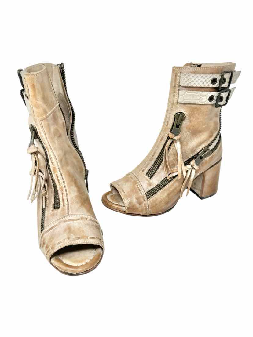Shoe Size 8 FREEBIRD Brown Leather Boots
