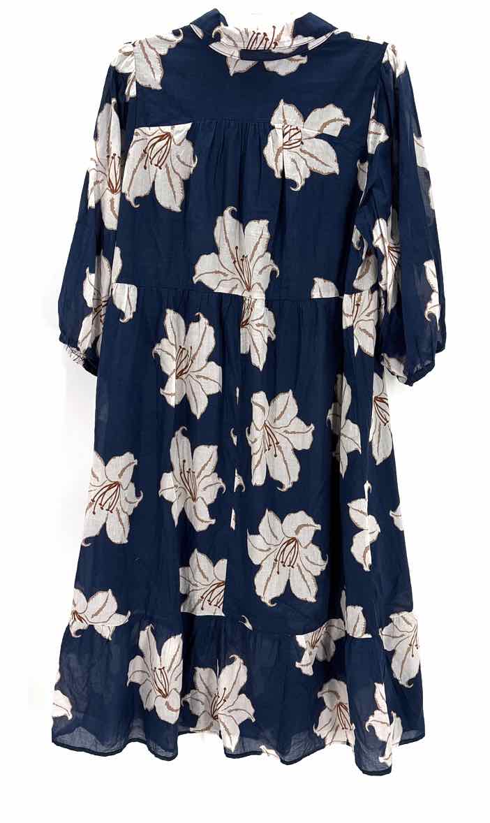 Size M Umgee Navy Dress