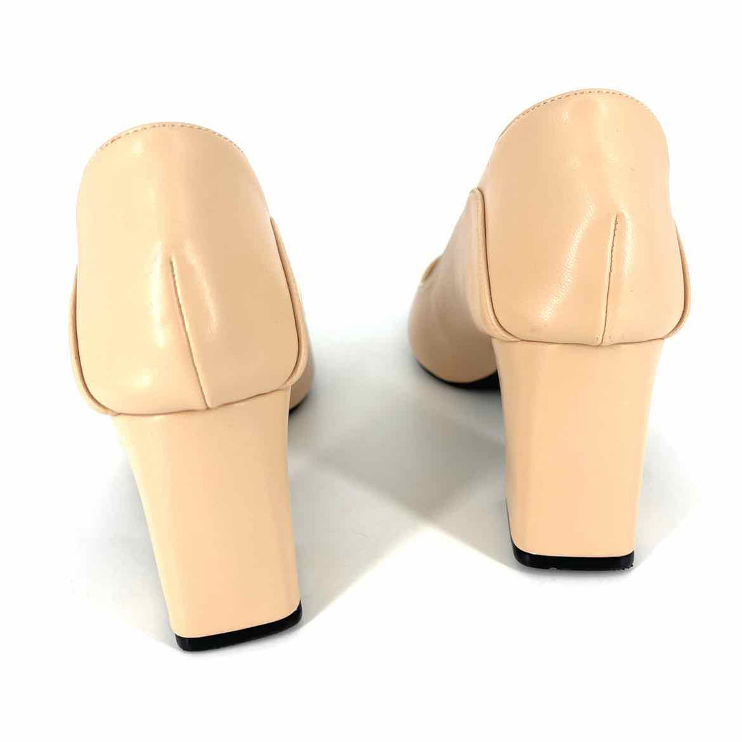 Shoe Size 38 Peach Faux Leather Pumps