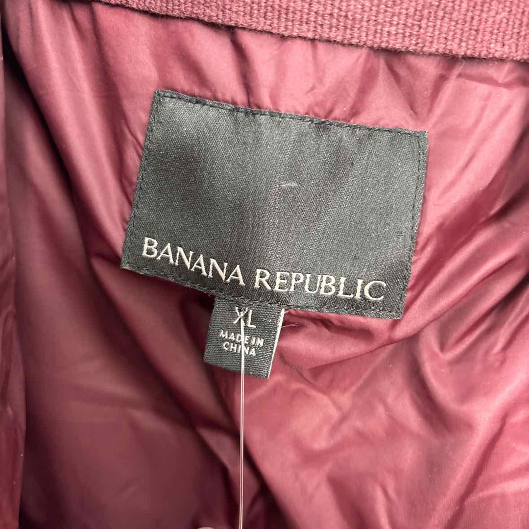 Size XL Banana Republic Burgundy Nylon Coat