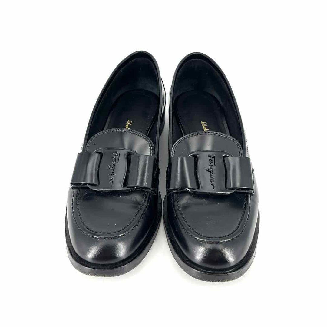 Shoe Size 8 FERRAGAMO Black Leather Luxury - Mules