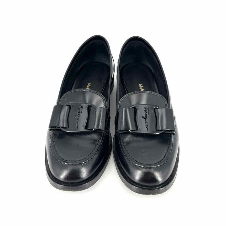 Shoe Size 8 FERRAGAMO Black Leather Luxury - Mules