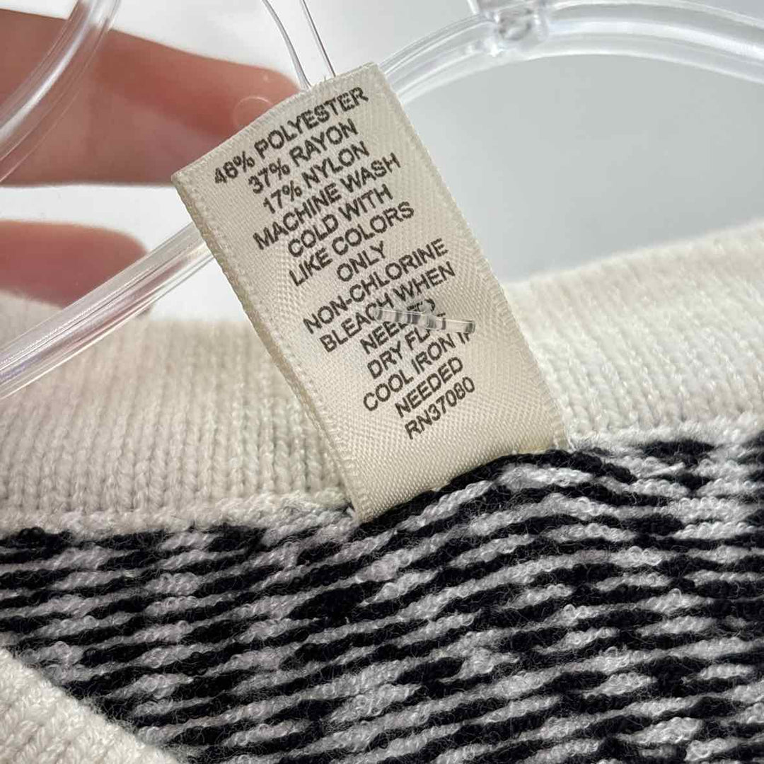 Size One Size VERSONA Cream Knit Sweater