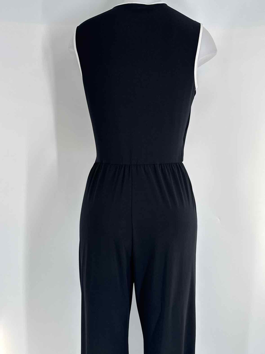 Size M Black Romper
