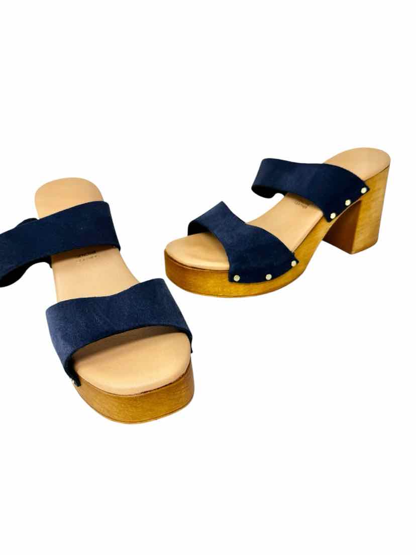 Shoe Size 40 Navy Sandals