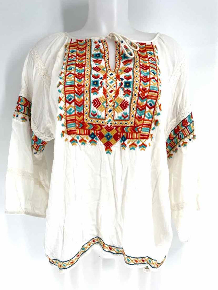 Size XL Cream Shirt