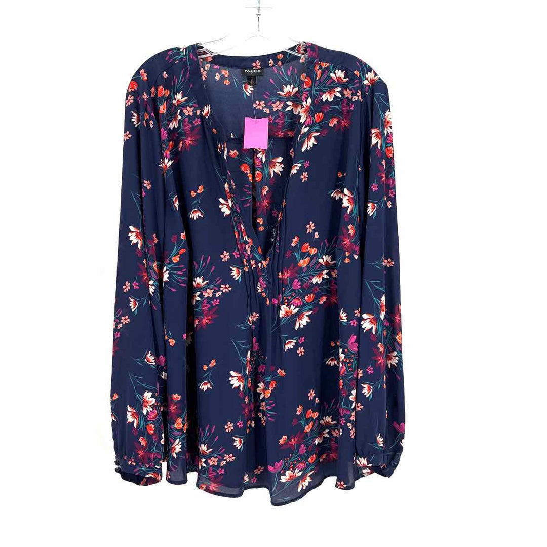 Size 22/24 Torrid Navy Shirt